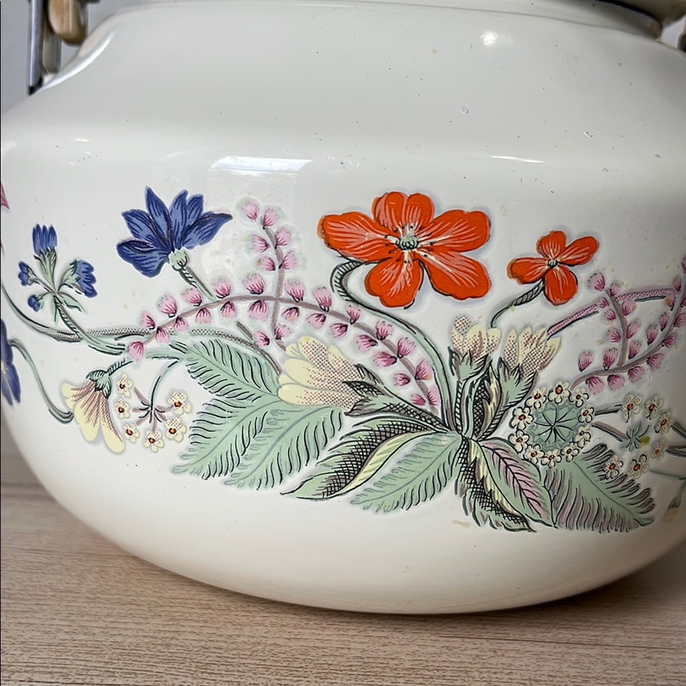 Floral Ceramic Teapot with Wooden Handle - Picture 3 of 13